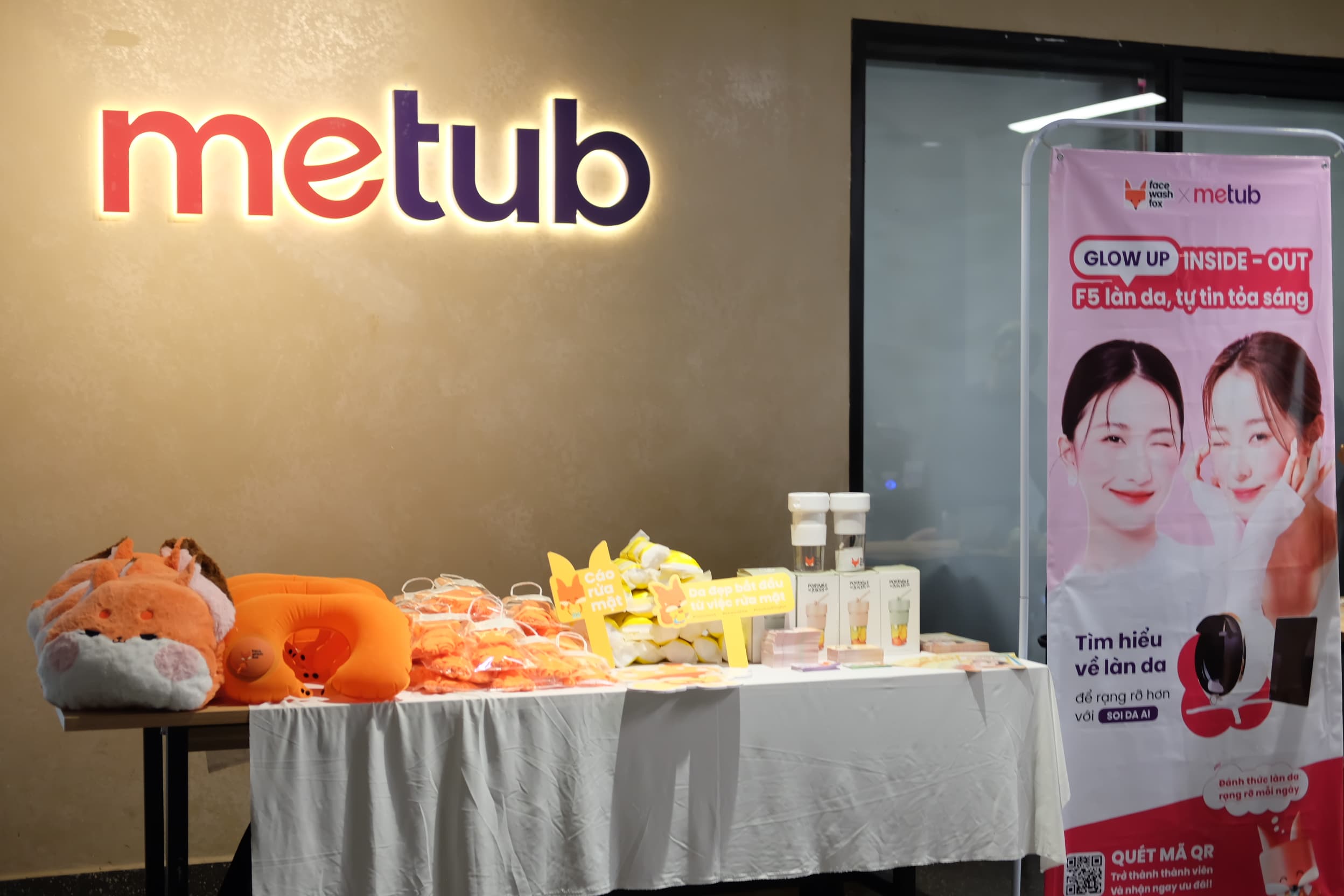 Công ty bạn đang giữ chân nhân tài bằng gì - ngoài lương và thưởng?